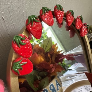 Strawberry Magnet - Clay Strawberry Magnet - Bakery Magnet - Cute Magnet - Clay sculpture Magnet - polymer Clay Magnet