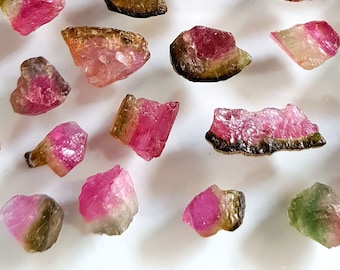 Turmalina sandía 100 % natural, piedra preciosa de color bio, en bruto, tamaño 5 x 5 a 6 x 19 mm, 10 piezas de turmalina bicolor, piedra preciosa suelta en bruto [LQB 278]