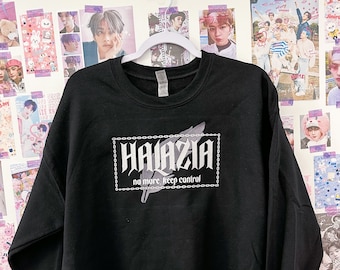 Halazia Embroidered Crewneck Sweatshirt