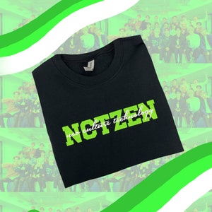 NCTZEN Embroidered Crewneck Sweatshirt