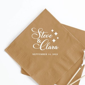 Serviettes de table de mariage, cadeaux de serviette de table de mariage personnalisés, cadeaux de serviette de table de mariage personnalisés, serviettes en papier personnalisées 2 épaisseurs, faveurs de serviettes de table de mariage (144)