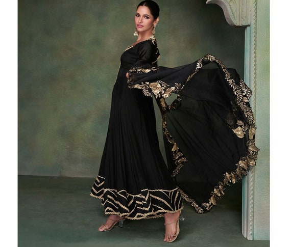 5 Black Anarkali Dresses for you. Anarkali dresses are traditional Indian…  | by Likeadivausa | Medium