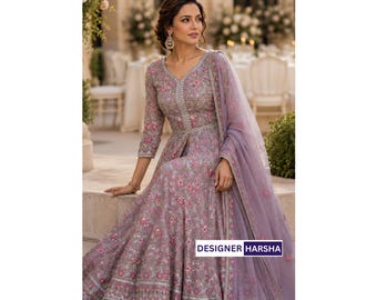 Tenues de mariage, ensembles salwar kameez et lehenga de créateurs, ensembles indiens fleuris pour femmes.