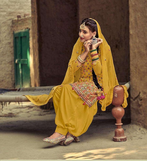 Yellow Punjabi Salwar Kameez and Yellow Punjabi Salwar Suit Online Shopping