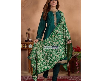 Grüner Shalwar Kameez, Indische Kurti-Kurta Kollektion, Georgette Salwar Kameez Hosenanzug, Schweres goldenes Dupatta, Designer-Hochzeitsoutfit Online