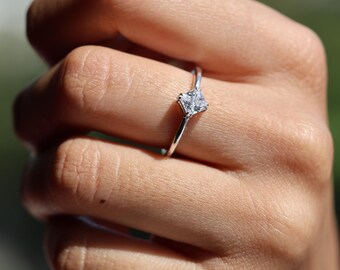 Moissanite Engagement Ring Princess Cut , 1 Carat Wedding Band, White Gold Ring