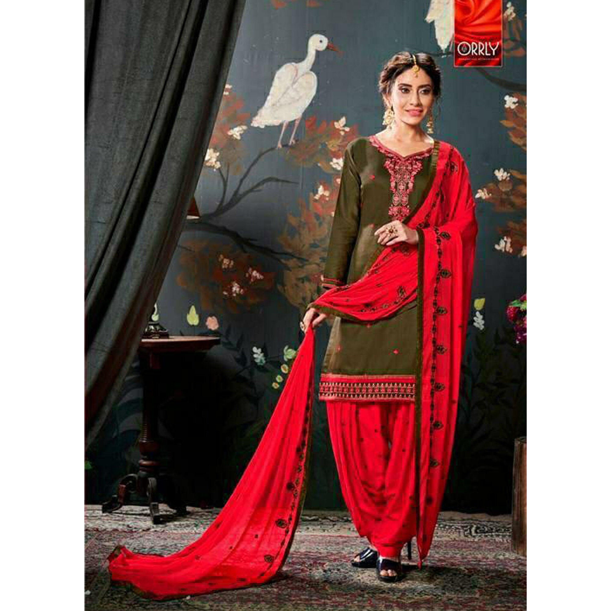 punjabi suit for haldi function