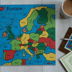 Countries of Europe Jigsaw Puzzle Heirloom Puzzles Wooden Jigsaw Puzzle image 3