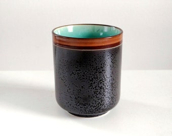 4.4oz, 130ml, Yunomi, Ceramic Tea cup, Japanese Tea Cup, Ceramic Tea Cup, Japanese Handmade Tea Cup, Matte Black with Celadon Interior