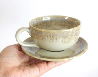 220 ml (7,4 oz), Latte-Tasse mit Untertasse, handgefertigte Keramik-Kaffeetasse mit Untertasse, Teetasse mit Untertasse, Craquelé-Technik, goldgelb
