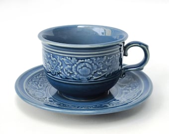 7.1oz, 210ml, Cappuccino Cup with Saucer, Navy with Flowers Engraving