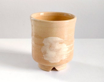 6.1oz, 180ml, Yunomi, Japanese Tea Cup, Ceramic Tea Cup, Japanese Handmade Tea Cup, Beige with Brushing