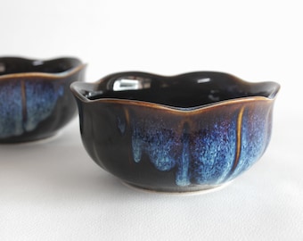 8.8oz, 260ml, Japanese Bowl, Soup Bowl, Rice Bowl, Ceramic Bowl, Black and Blue with Curve Mouth