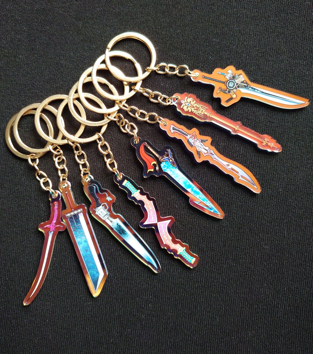 Funlife store 6 Pieces One Piece Weapon Sword Blade Pendant Keychain  Keyblade Necklace Jewelry Cosplay Ornament Set in a Gift Box : :  Clothing, Shoes & Accessories