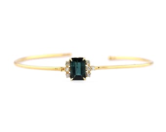 Bransoletka z naturalnego zielonego turmalinu i diamentów w 14-karatowym żółtym złocie, bransoletka typu bangle
