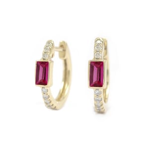 Pendientes de diamante rubí talla baguette natural, aros Huggie de oro macizo de 14 quilates, joyas con piedra natal de julio, regalos para el día de la madre, joyas hechas a mano.