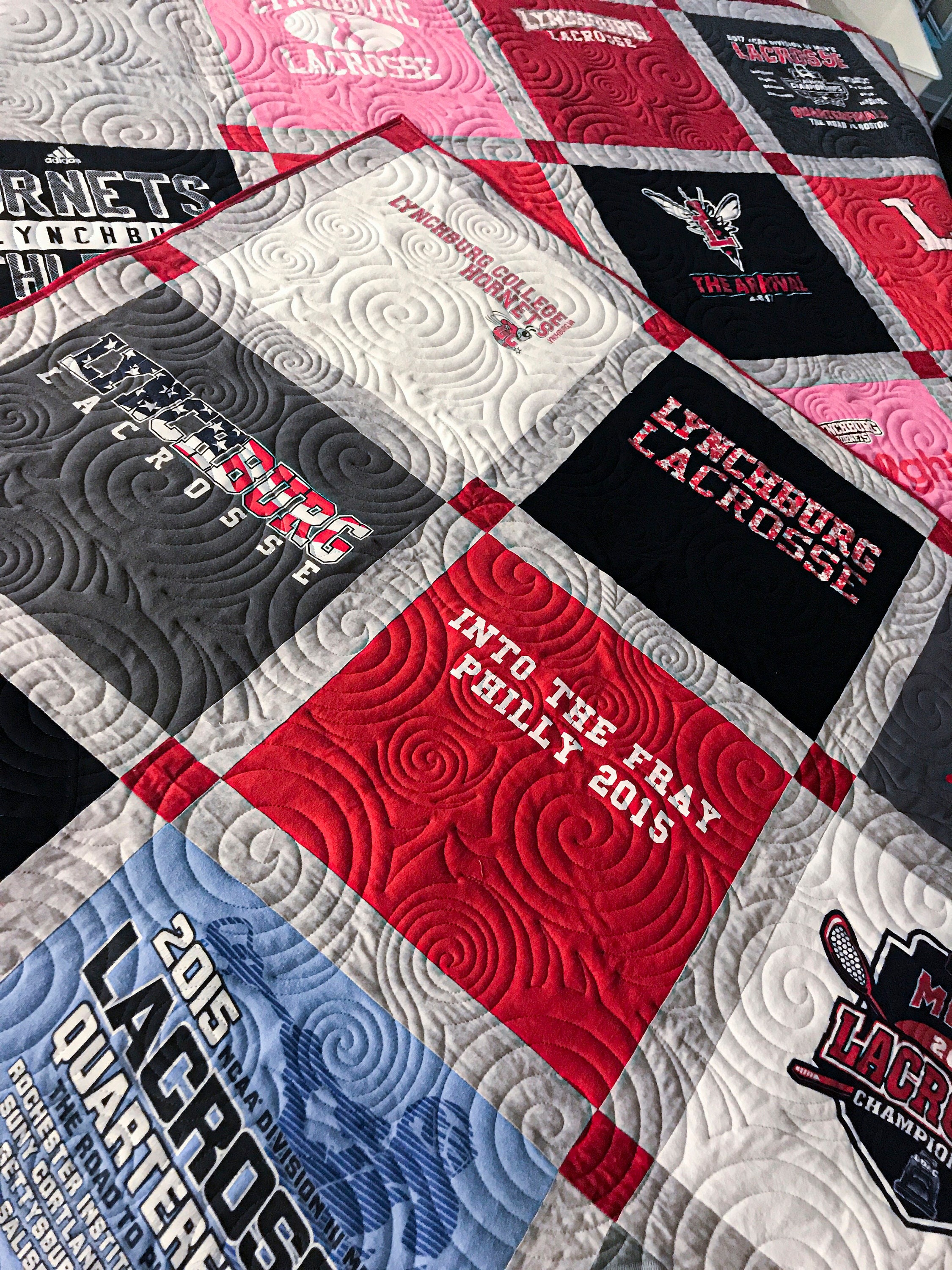 Traditional T-shirt Quilt Style - 24 Block Deposit Only