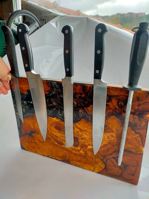 Best Knife Blocks, Docks, and Magnetic Strips to Store Knives (2021)