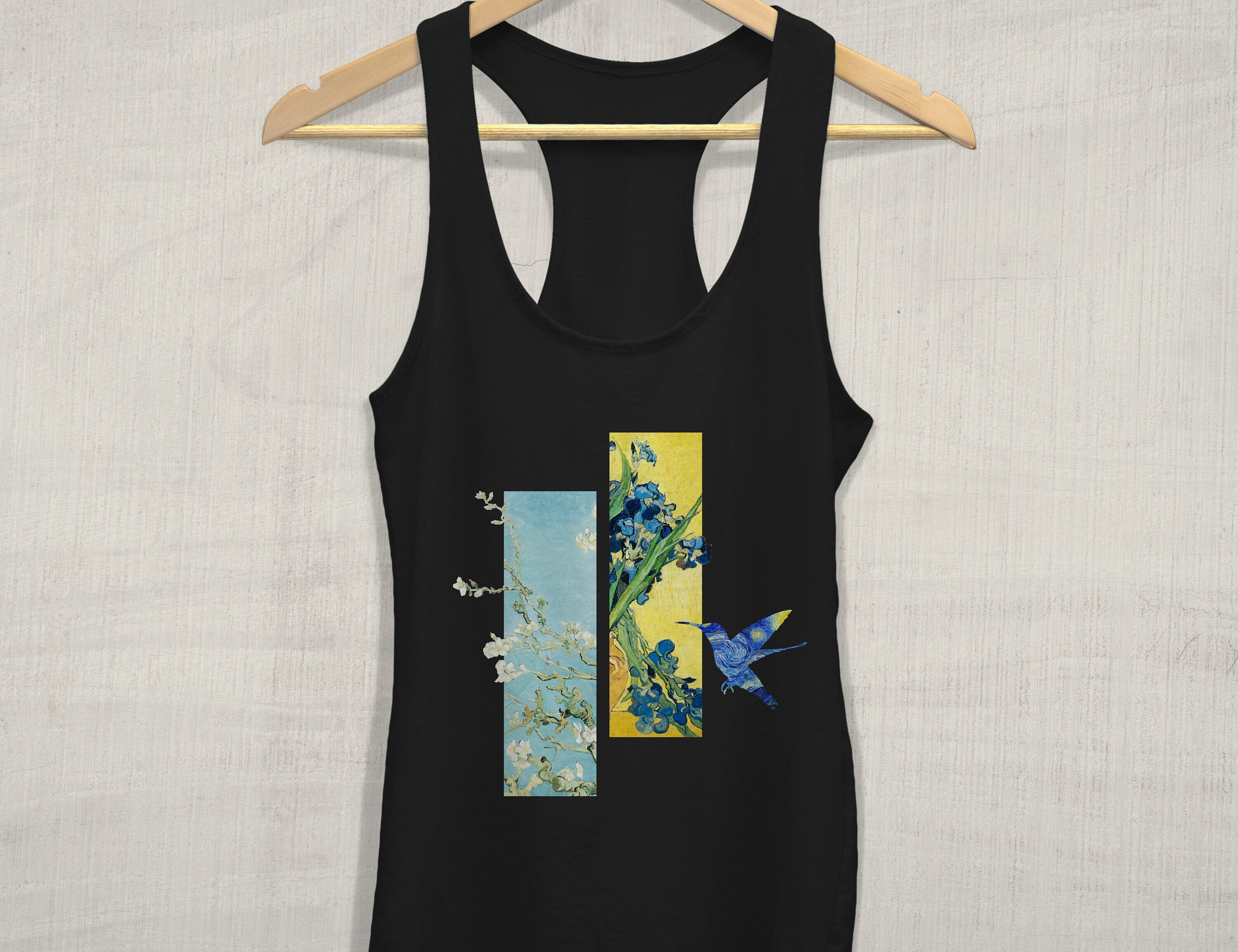 Women's Hummingbird & Flower Graphic Tank Top - Sleeveless Casual Summer Shirt