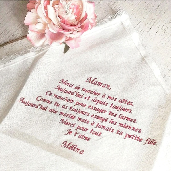 Mouchoir de mariage souvenir dentelle brodé personnalisé message au choix coton lin cadeau témoins famille mariés larmes de joie