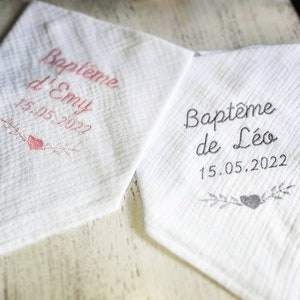 Châle étole de baptême bébé enfant double gaze brodée personnalisée prénom coeur baptism personnalised embroidery image 2