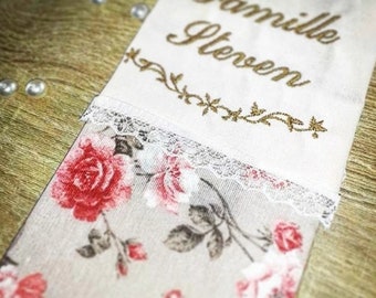 Housse pour livret de famille mariage brodé personnalisé cadeau wedding dentelle fleuri champêtre embroidery personnalised lace linen