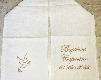 Echarpe de baptême bébé enfant brodée personnalisée prénom colombe double gaze coton toile de lin blanc