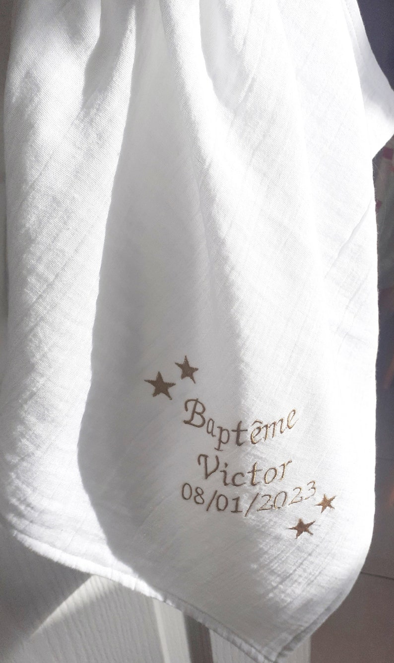 Châle type lange étole linge blanc de baptême bébé enfant double gaze coton brodé personnalisé prénom étoiles cadeau baptism personnalised image 2