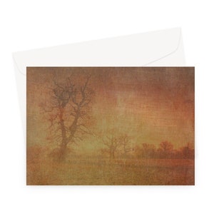 Carte de voeux. 'Scène d'hiver'. Chênes nus dans un paysage rural.