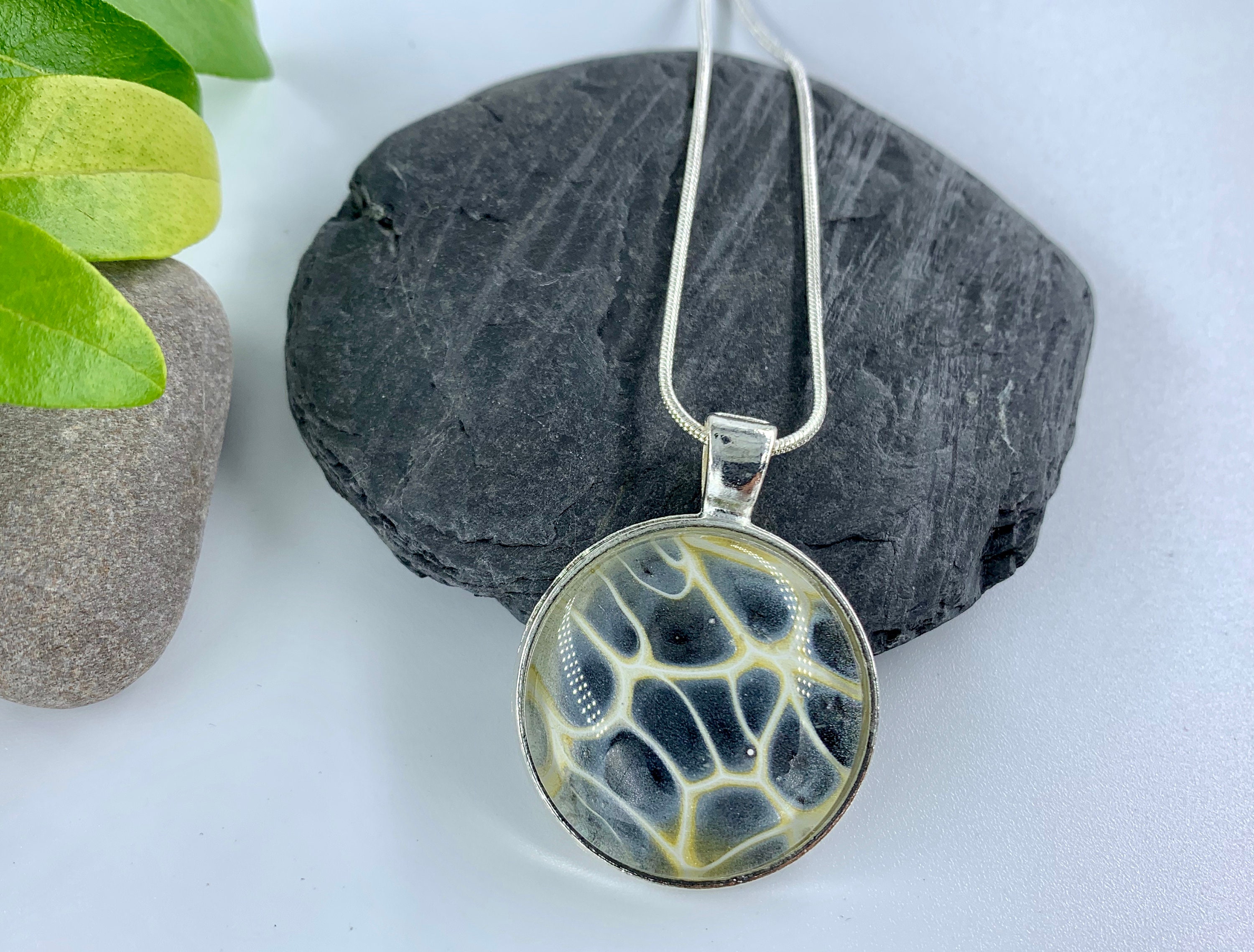 Acrylic Pour Jewellery Necklace Handmade Round Pendant Glass Etsy UK
