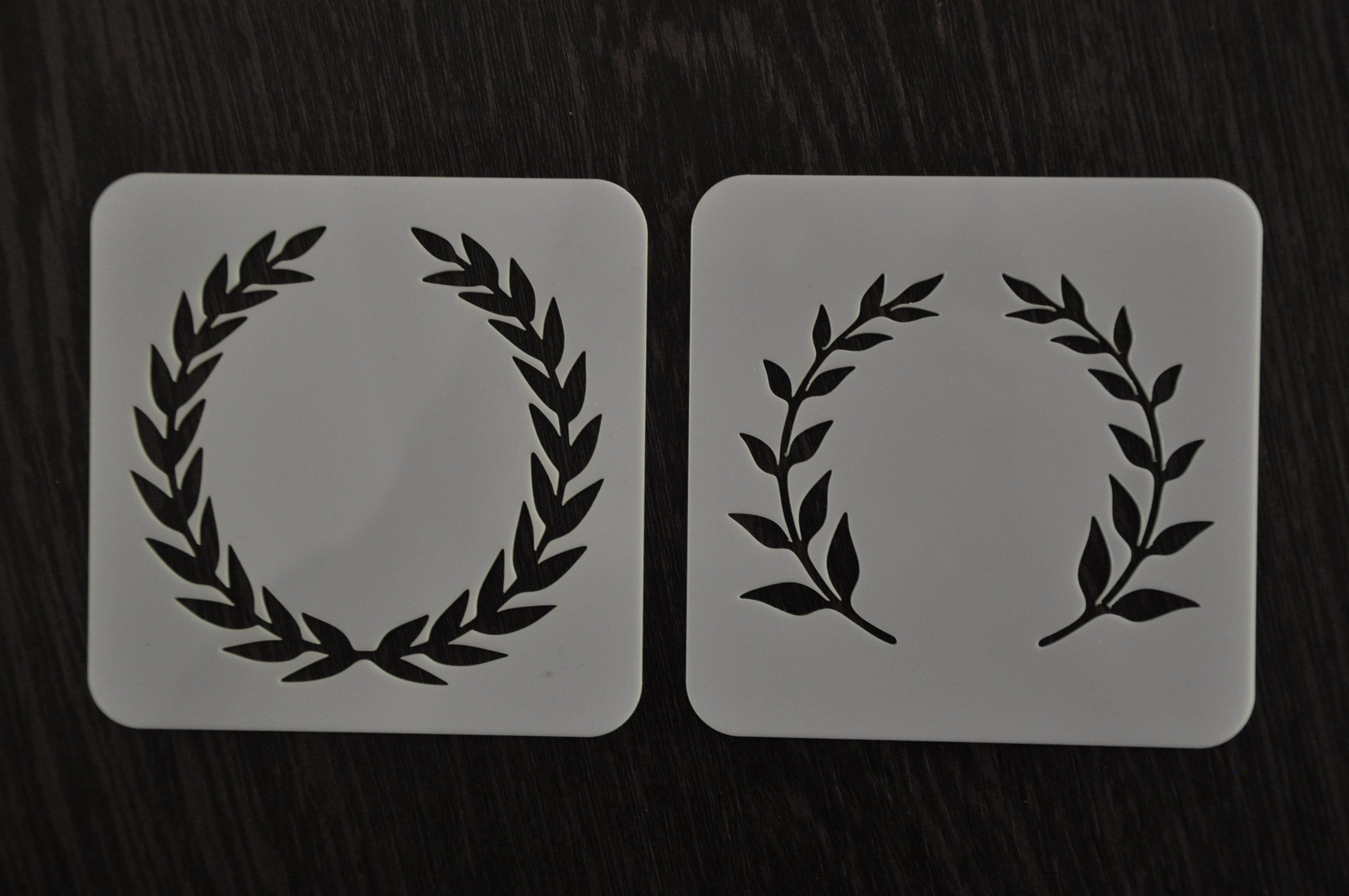 Rustic Laurel Stencil 40+ Coat Of Arms With Lion Laurel