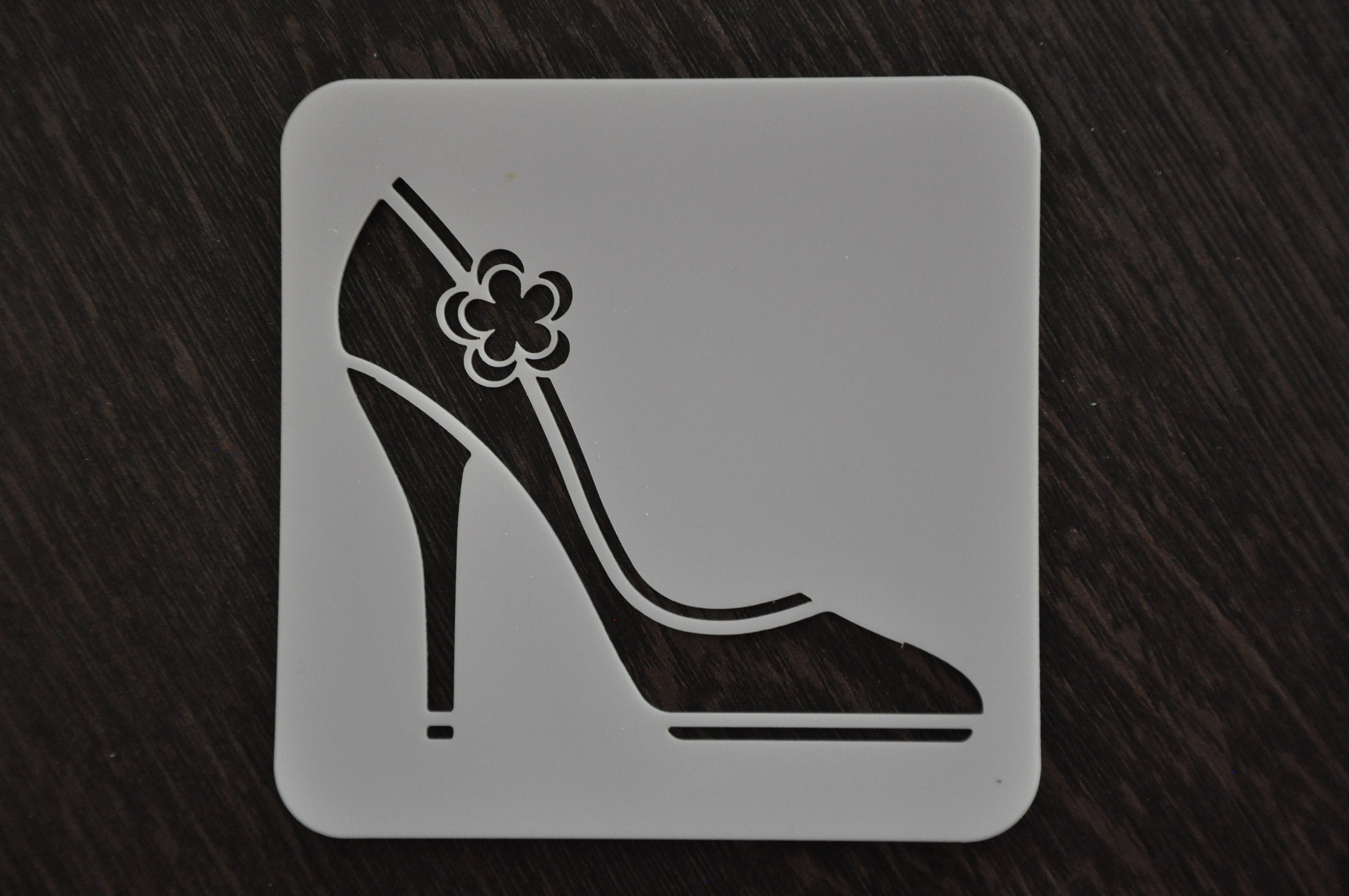  High Heel Shoe Stencil, 4.5 x 4.5 inch (S) - Decorative Flower  Stiletto Platform Shoes Stencils for Painting Template : Arts, Crafts &  Sewing