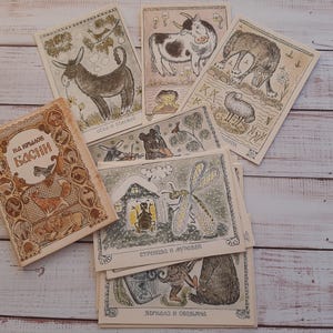 Fabeln von Iwan Krylov auf Vintagen Postkarten - Kinderpostkarten mit Illustrationen von Tieren aus russischen Märchen