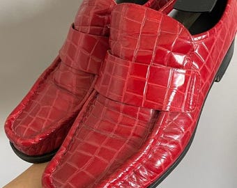 Mocasines vintage de piel de cocodrilo roja Wannabe by Patrick Cox de los años 90 - 38.5 / 7.5-8US