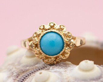 French 18k ring - 18 K Yellow gold - floral ring - Vintage engagement ring - Solid gold - light blue ring