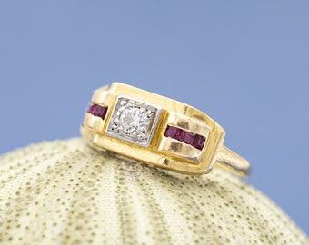 French 18 k yellow gold tank ring - old European cut diamond - estate bulky ring - vintage retro ring - Carré cut rubies - Solid gold