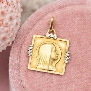 Virgen María en oro amarillo macizo francés de 18 quilates - Colgante católico de los años 30 - Santísima Madre religiosa - Medallón católico - Medallón de oro macizo