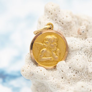 small 9k Cute Angel Raphael medallion - Vintage Solid yellow Gold Pendant - Cherub - Protecting Angel - good luck charm
