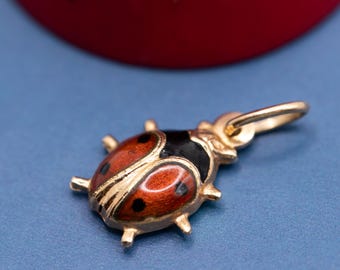 Vintage 18K Gold Ladybug Charm Pendant with enamel – Lucky Animal Jewelry - *US Tariffs Included in price*