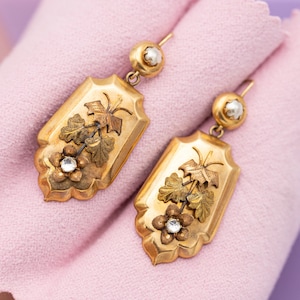 Antique 18k gold earrings - Dutch heirlooms - Dangling Victorian earrings - 1880-1890 - Floral flowers - 19th century jewelry