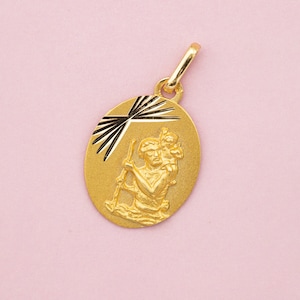 18K Gold Oval geformter Saint Christopher Medaillenanhänger - massives Gelbgold - Nachlasskatholischer Charme - der, der Christus trägt - Reisende