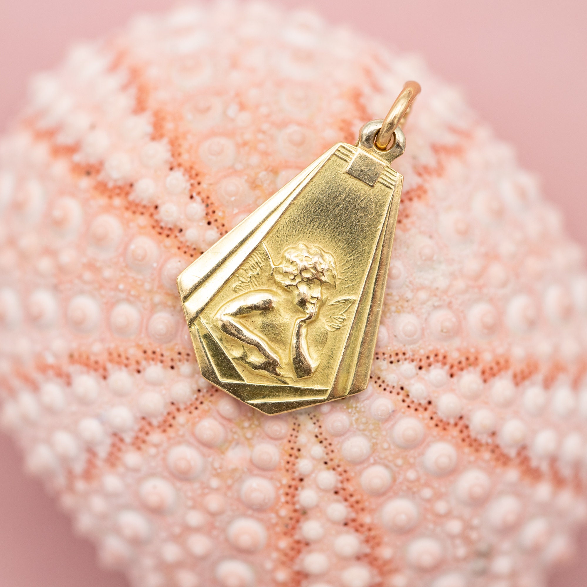 18k Cute Angel Raphael Medallion - Estate Solid Gold Pendant - Cherub ...