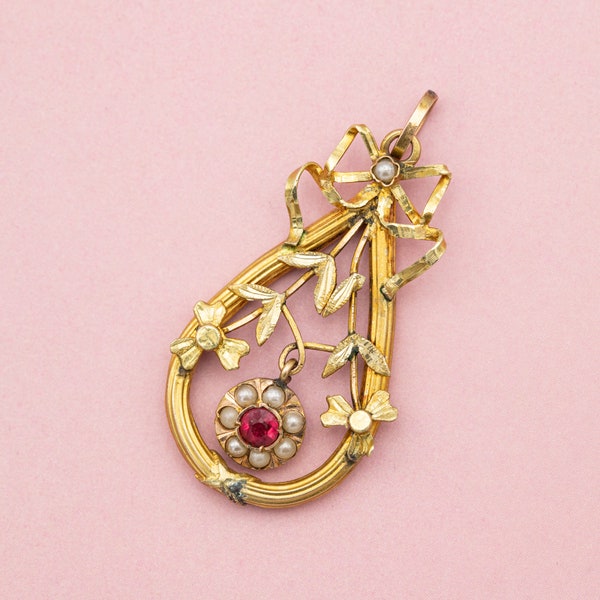 extraordinairy Art Nouveau pendant - 18 K gold pendant - Floral red Art Nouveau charm  - dangling pearl charm - Late Victorian pendant - bow