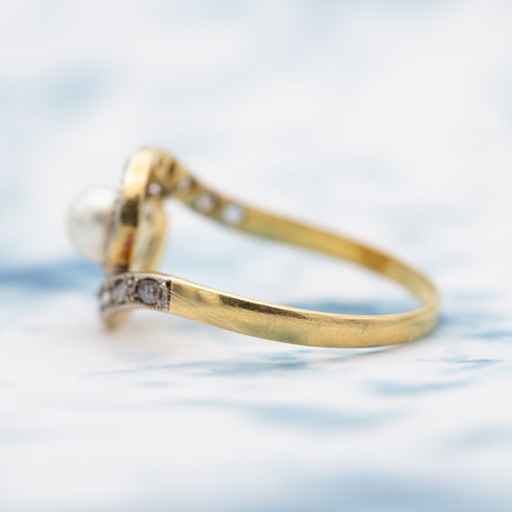 Antique 18 karat solid gold ring - romantic Pearl… - image 5