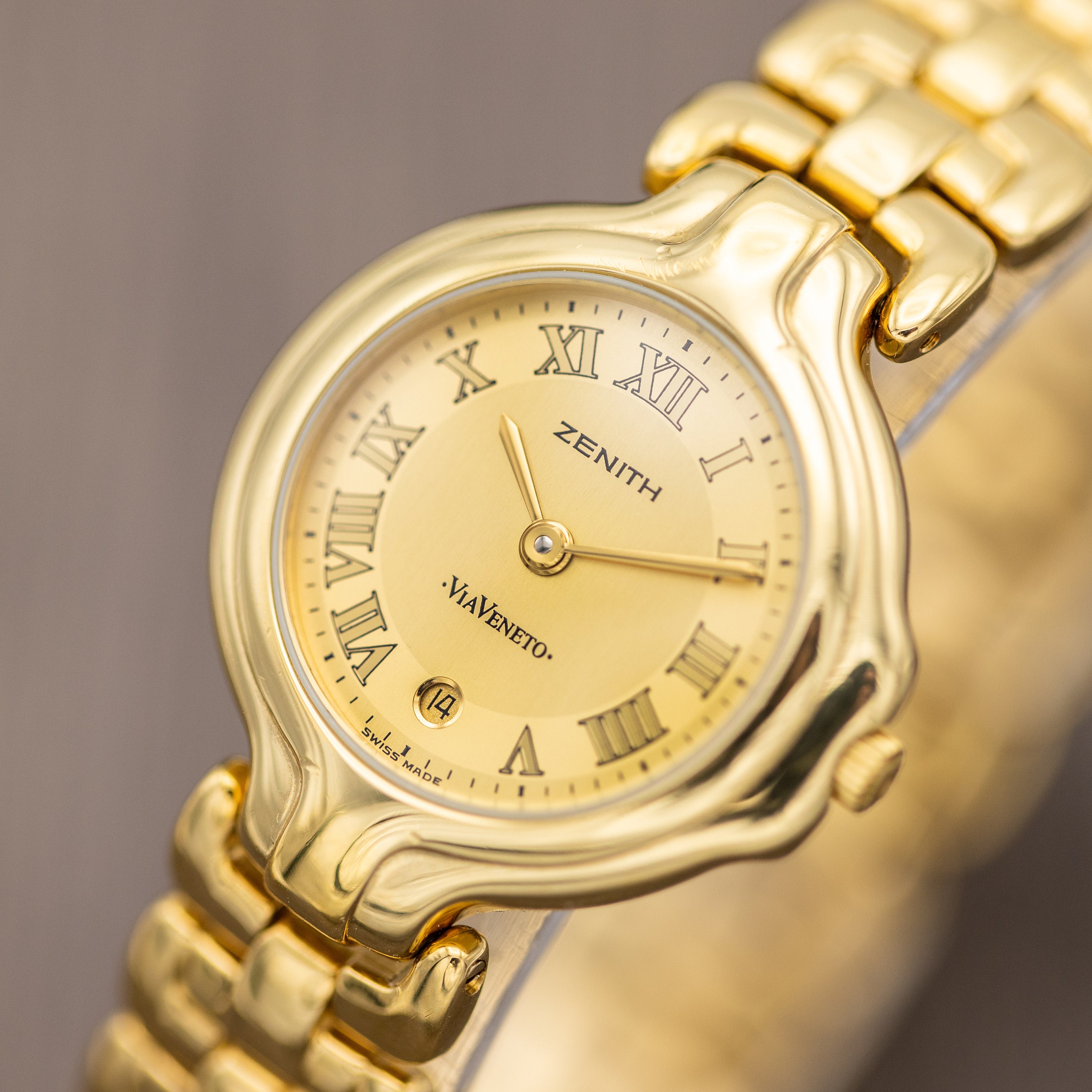 Zenith via Veneto - Vintage Gold Plated Quartz Ladies' Watch Zenith via Veneto - Vintage Gold Plated Quartz Ladies' Watch