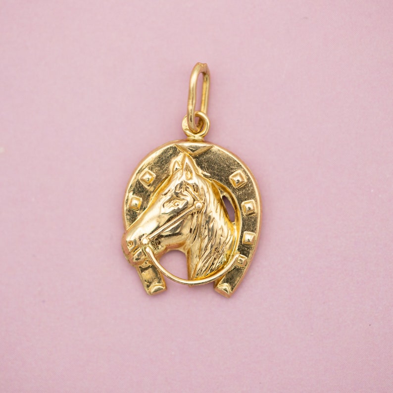 18 K French Horse shoe charm - 18 ct solid Gold hollow charm - fortune pendant - good luck shops charm - Protecting Porte bonheur - Horse and shoe