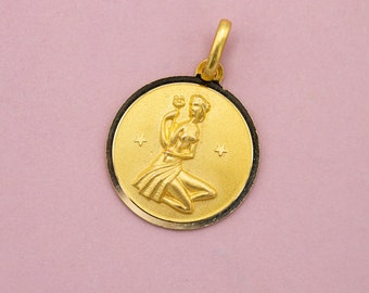 18 K Vintage zodiac charm pendant - Virgo charm in 18 karat solid yellow gold - star sign pendant - perfect birthday gift - Virgo medallion