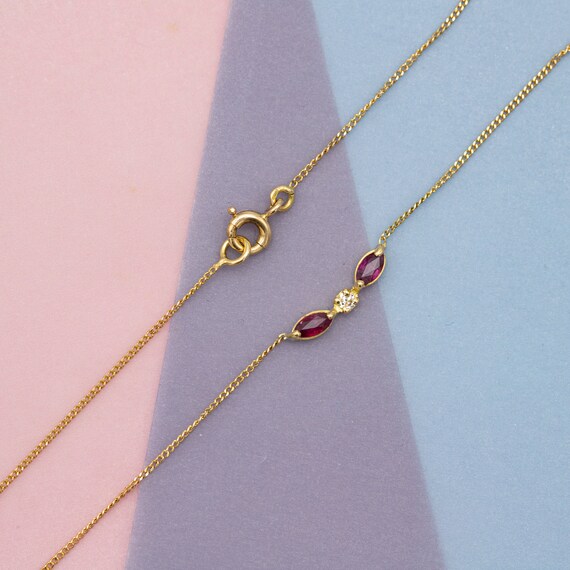 18k Light and small solid gold chain - elegant neckla… - Gem
