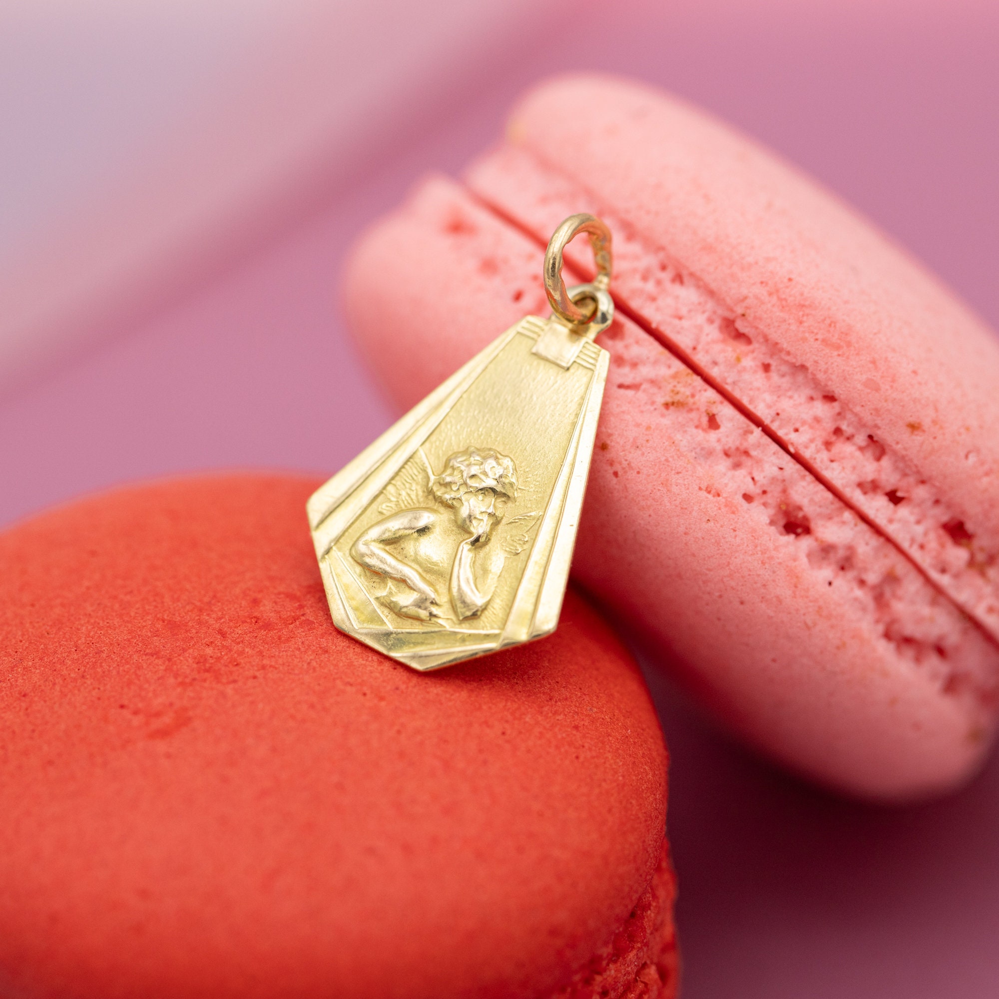 18k Cute Angel Raphael Medallion - Estate Solid Gold Pendant - Cherub ...