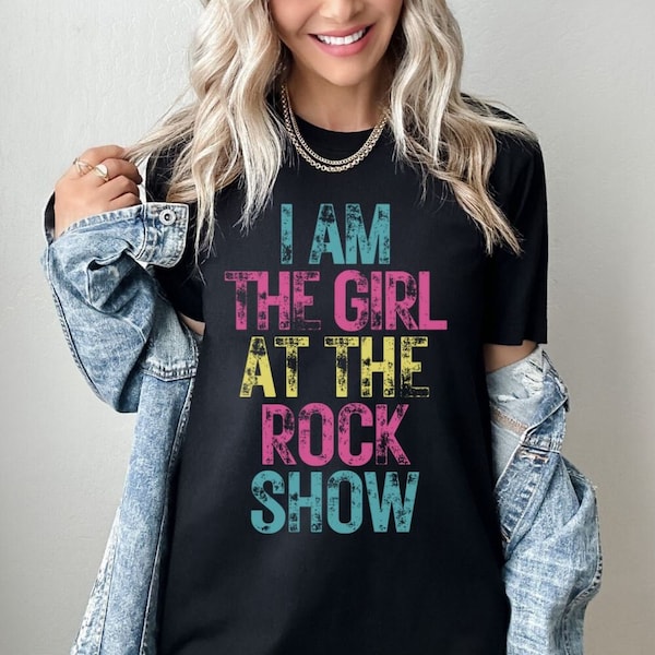 Fun Concert T-Shirt - I am the girl at the rock show - Blink 182 - Punk Rock Shirt